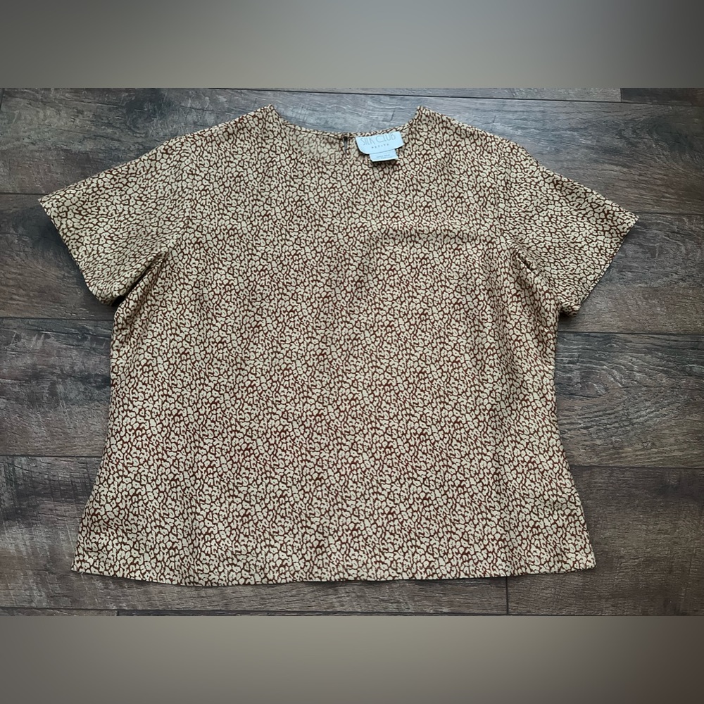 SILK CLUB PETITES | vintage gold animal print 100% silk blouse